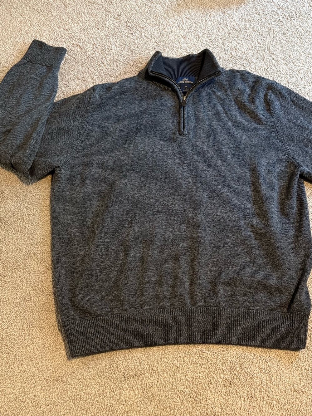 Brooks Brothers Men’s Dark Gray 100% Extra Fine Merino Wool Quarter Zip Sweater